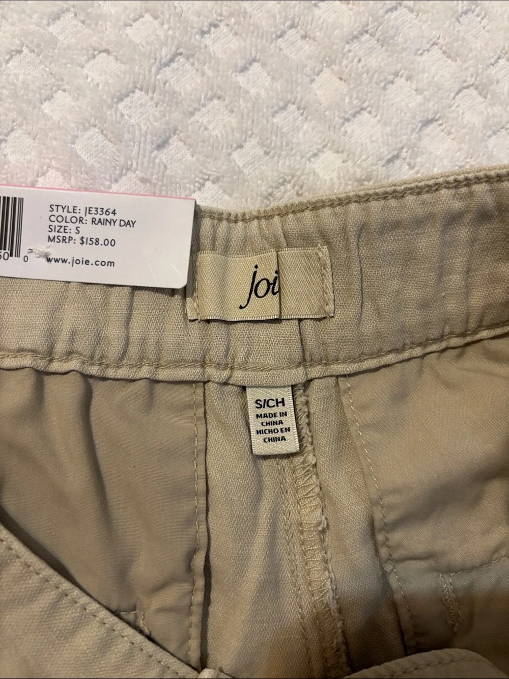 Joie Khaki High-Waist Pleated Women's Shorts‎